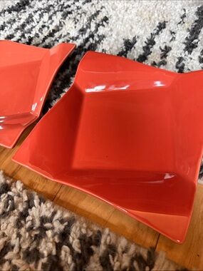 2 Pier 1 ~ Diamond Fold /Ceramic Plates Coral- Home Dining